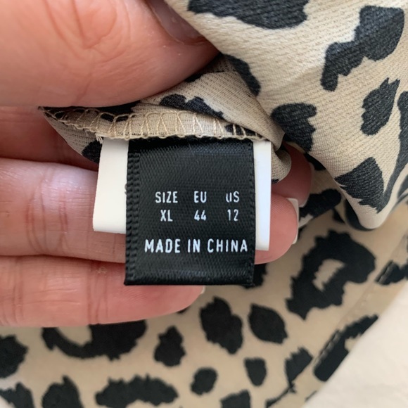 NWOT SHEIN Leopard Blouse - Picture 3 of 5